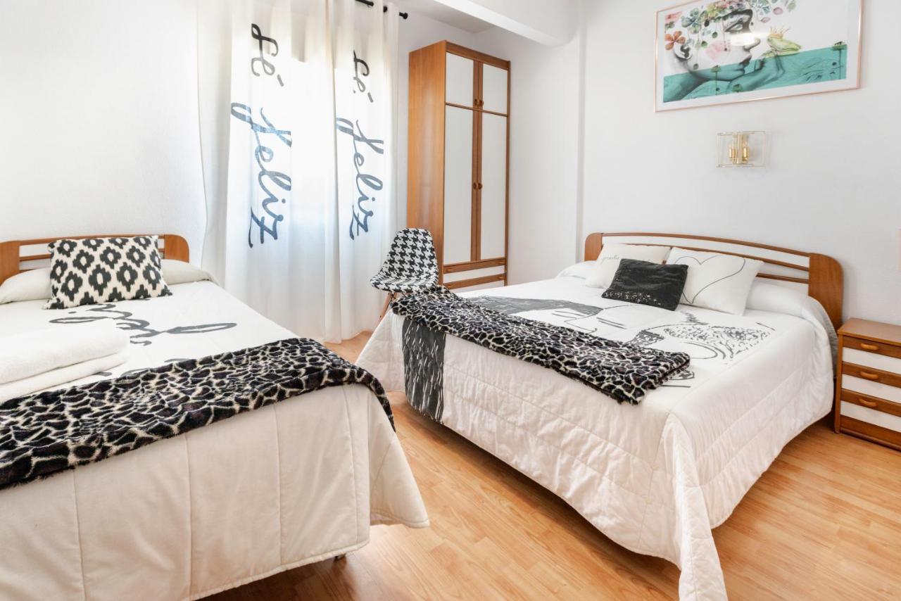 Hostal "Los Chanos El Ruso" Galende ภายนอก รูปภาพ